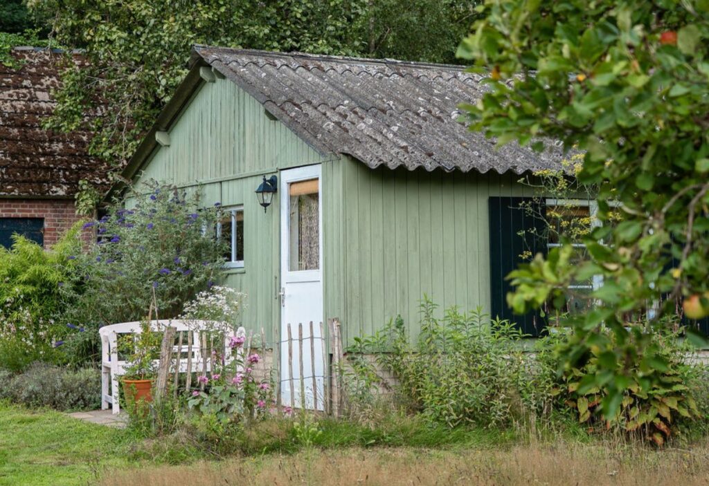 natuur creaties ziel retraite huis zijkant