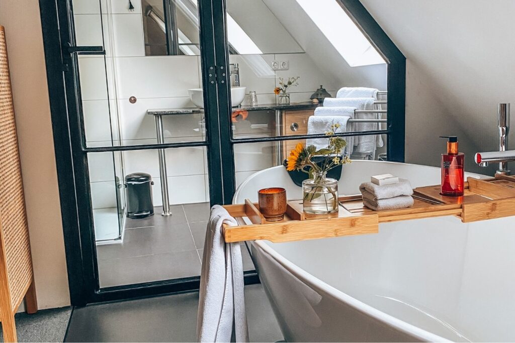 retraite in een luxe suite bad