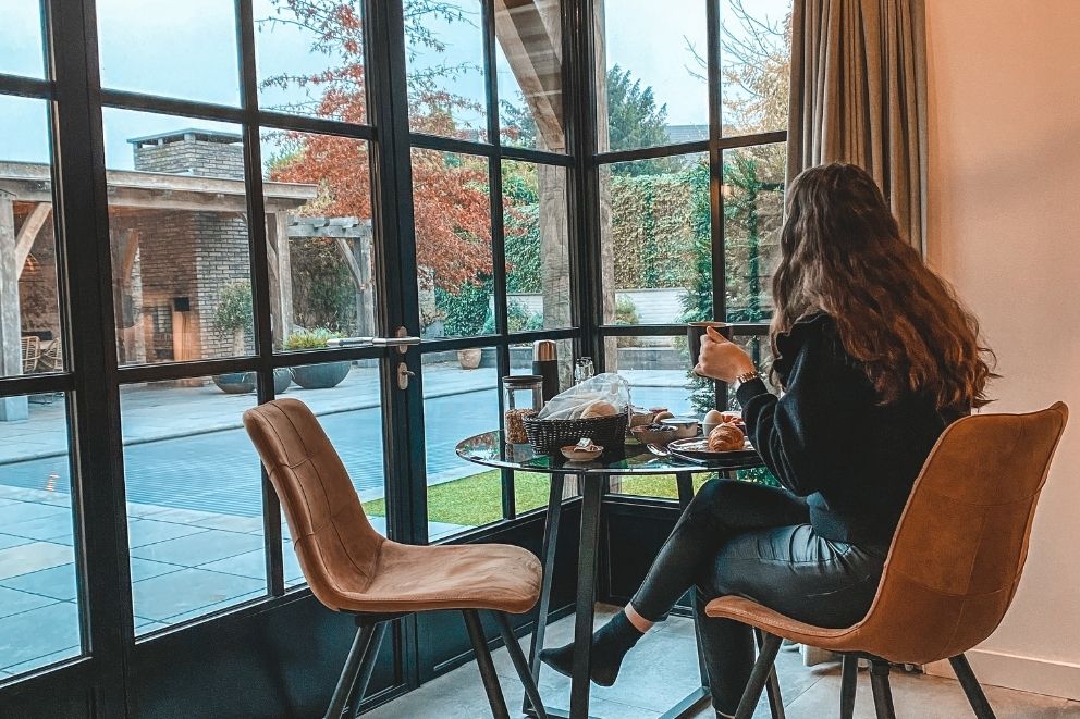 volledig tot rust komen retraite ontbijt eten