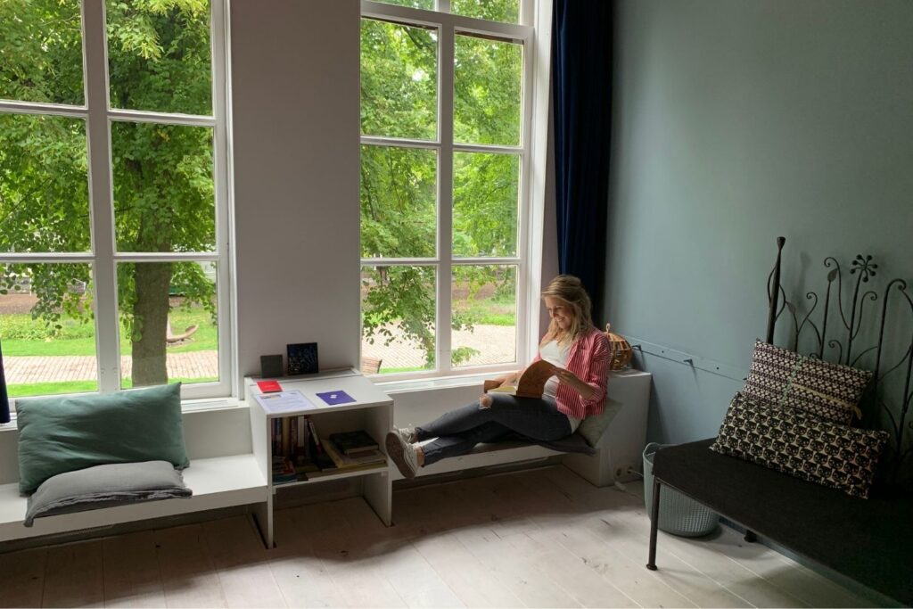 zen en yoga retraite vensterbank